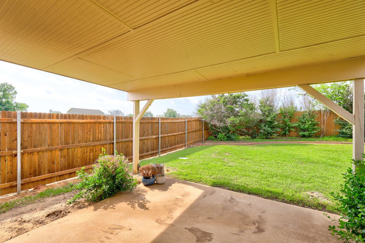 1205 Windsor Place