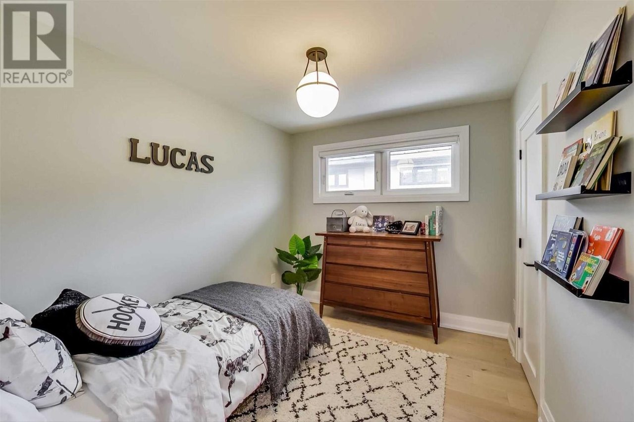 5 Vicarage Ct