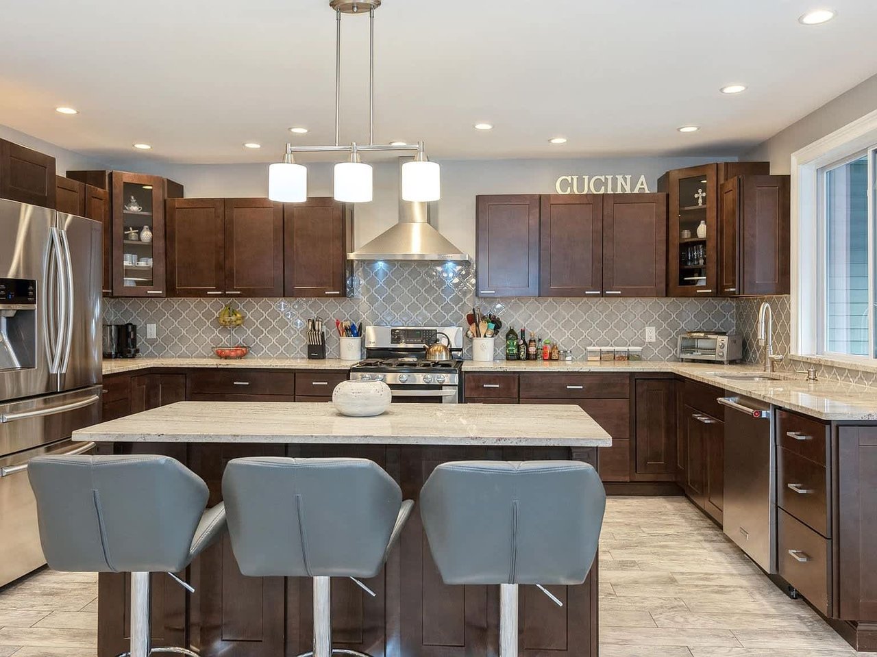 5 Adar Ln