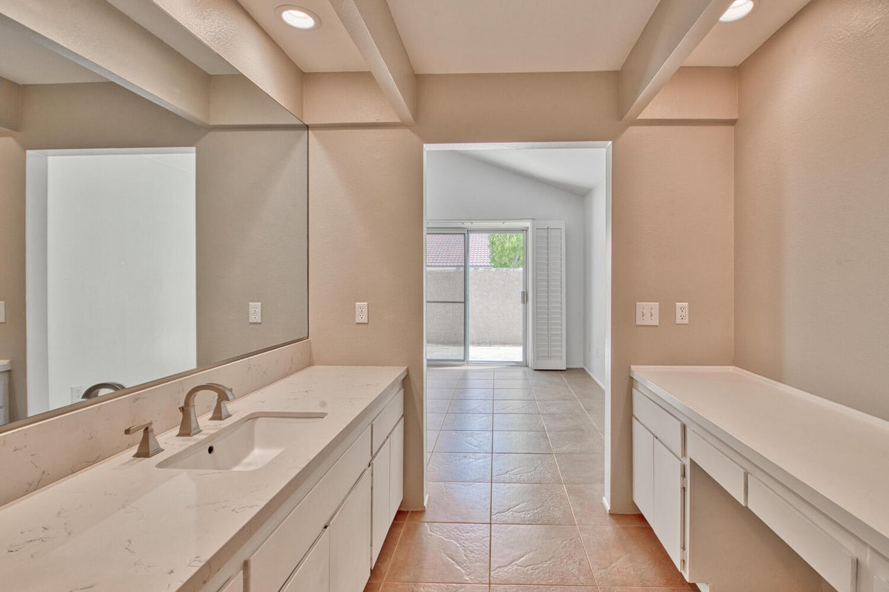3518 Ridgeview Cir S