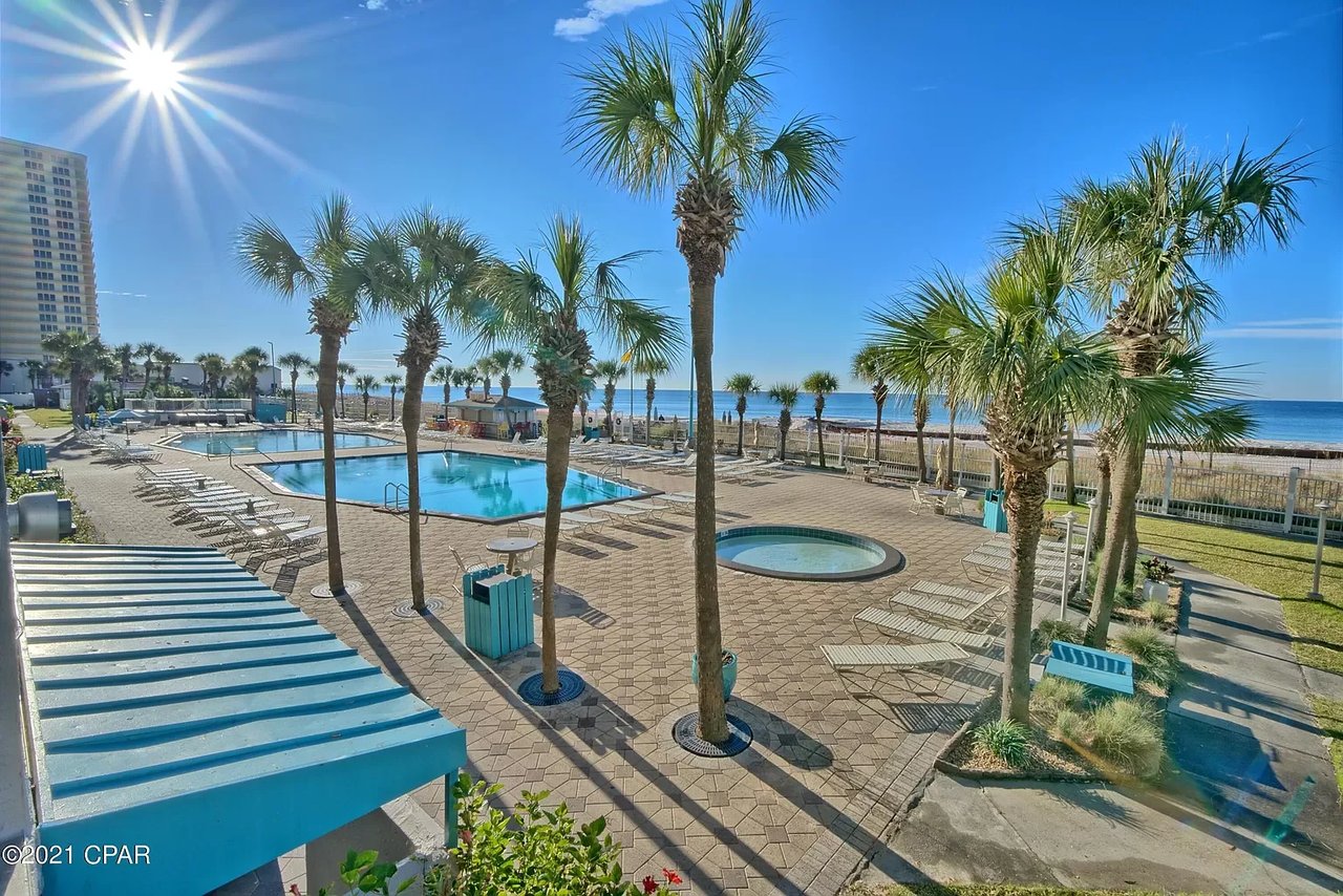 8743 Thomas Drive Unit 209