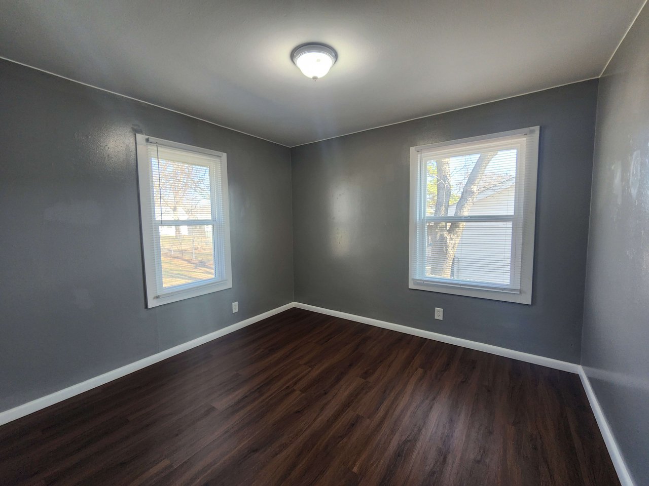 1214 Rose Dr.