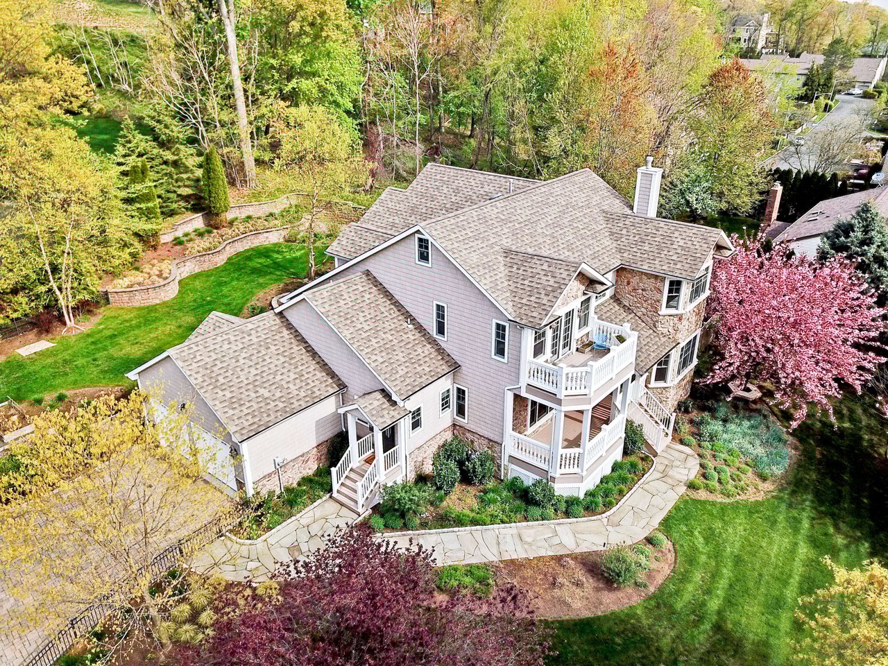 638 Park Place