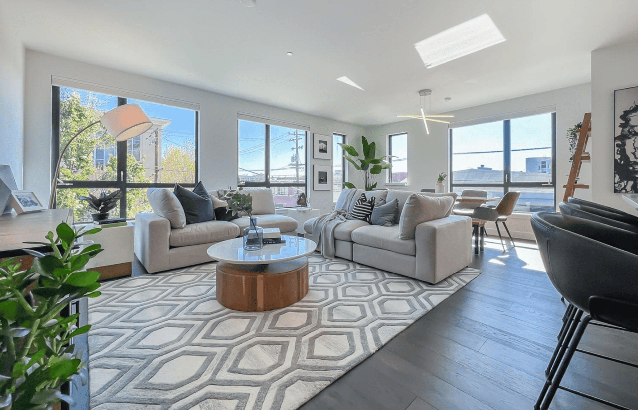 1300 22nd Street, Unit 208 