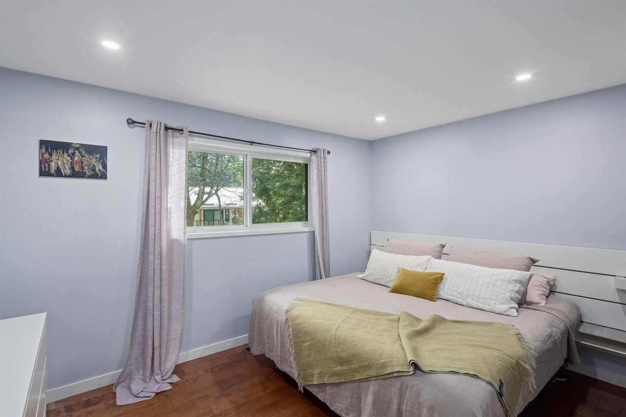 2544 Orkney Wy