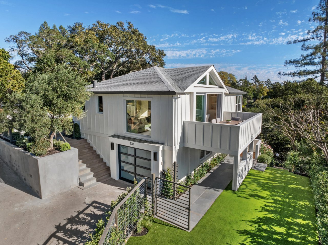 Exceptional Contemporary Renovation