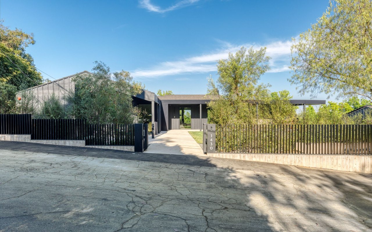 1430 Arroyo View Drive