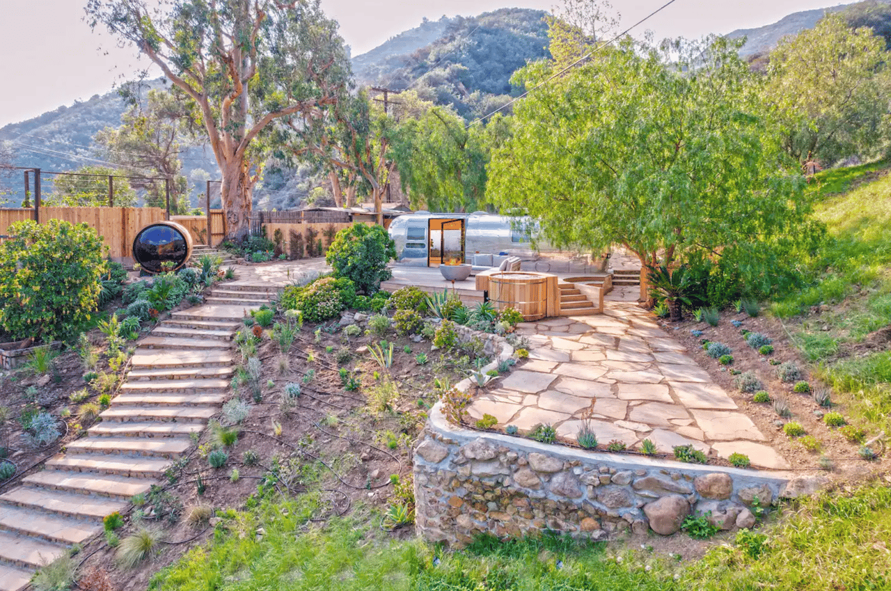 Las Flores Airstream