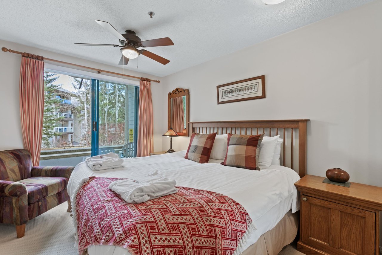 110-4905 Spearhead Place, Whistler