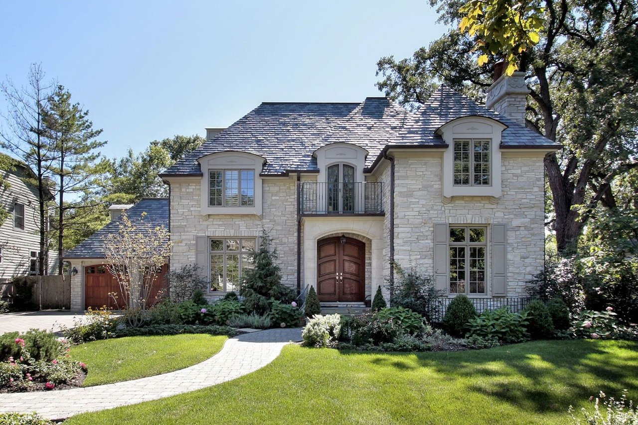 Hottest Architectural Styles in Bryker Woods
