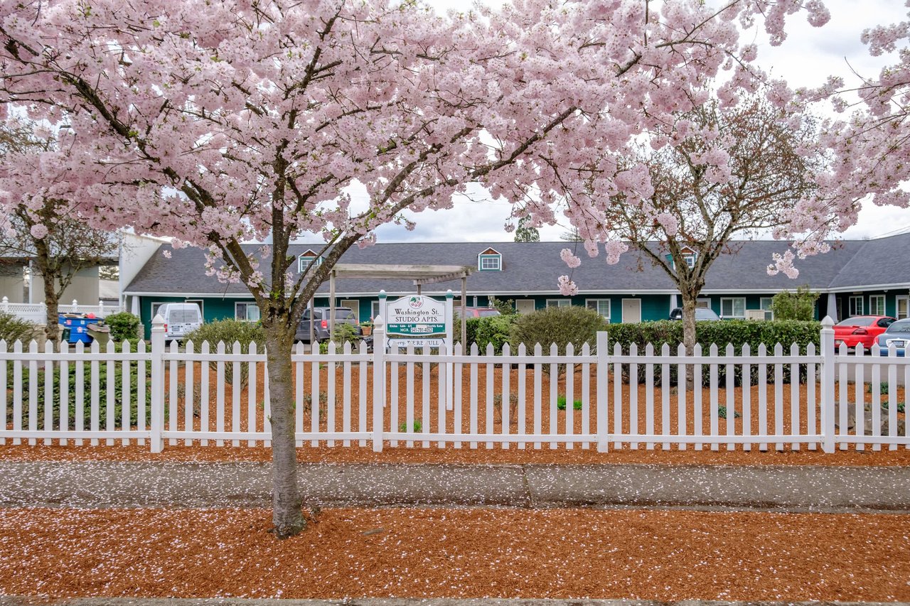 On The Fence Of Whether Or Not To Move This Spring In Oregon? Consider This.