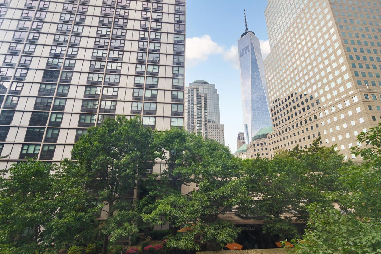 300 Albany Street, Apt 3-E