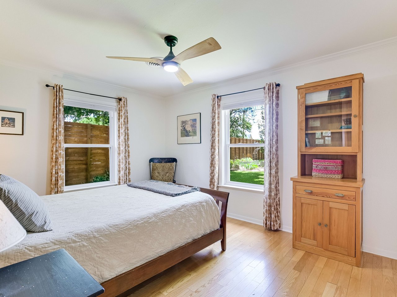 2309 Fair Oaks
