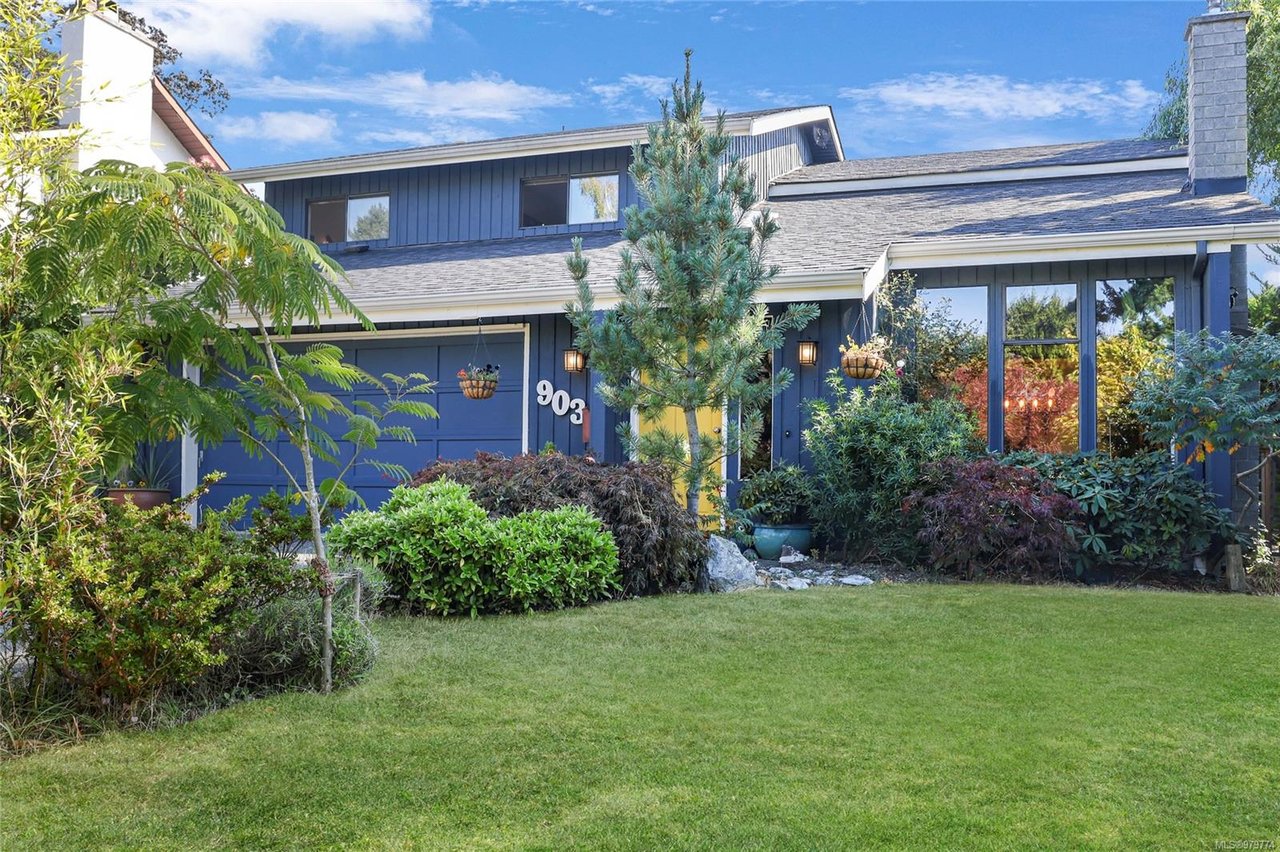 903 Graythorpe Pl