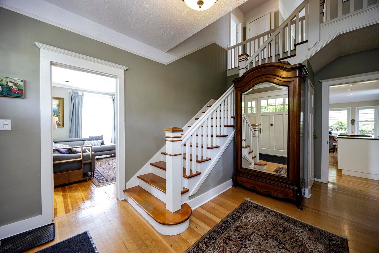 2053 St. Andrews Avenue, North Vancouver