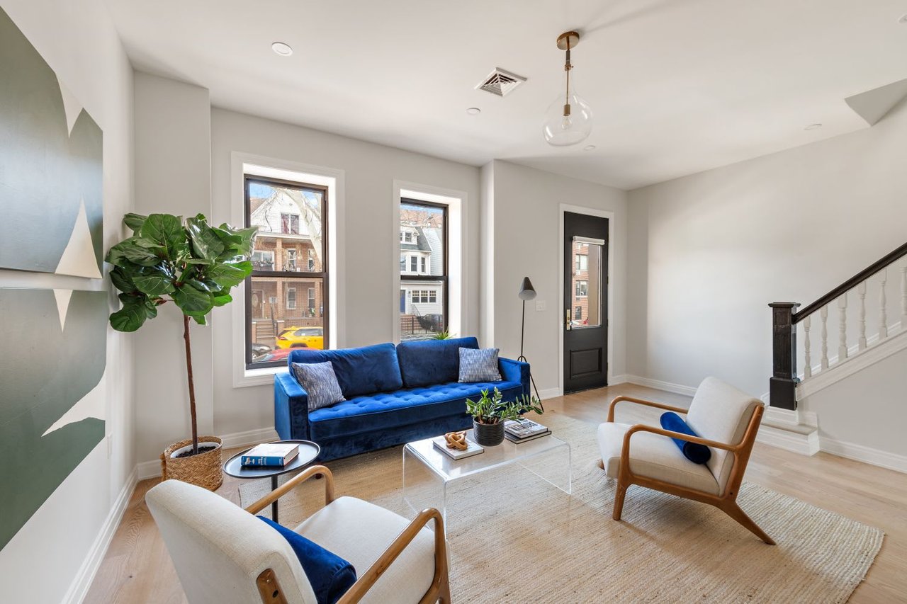 Single family Townhouse | Kensington