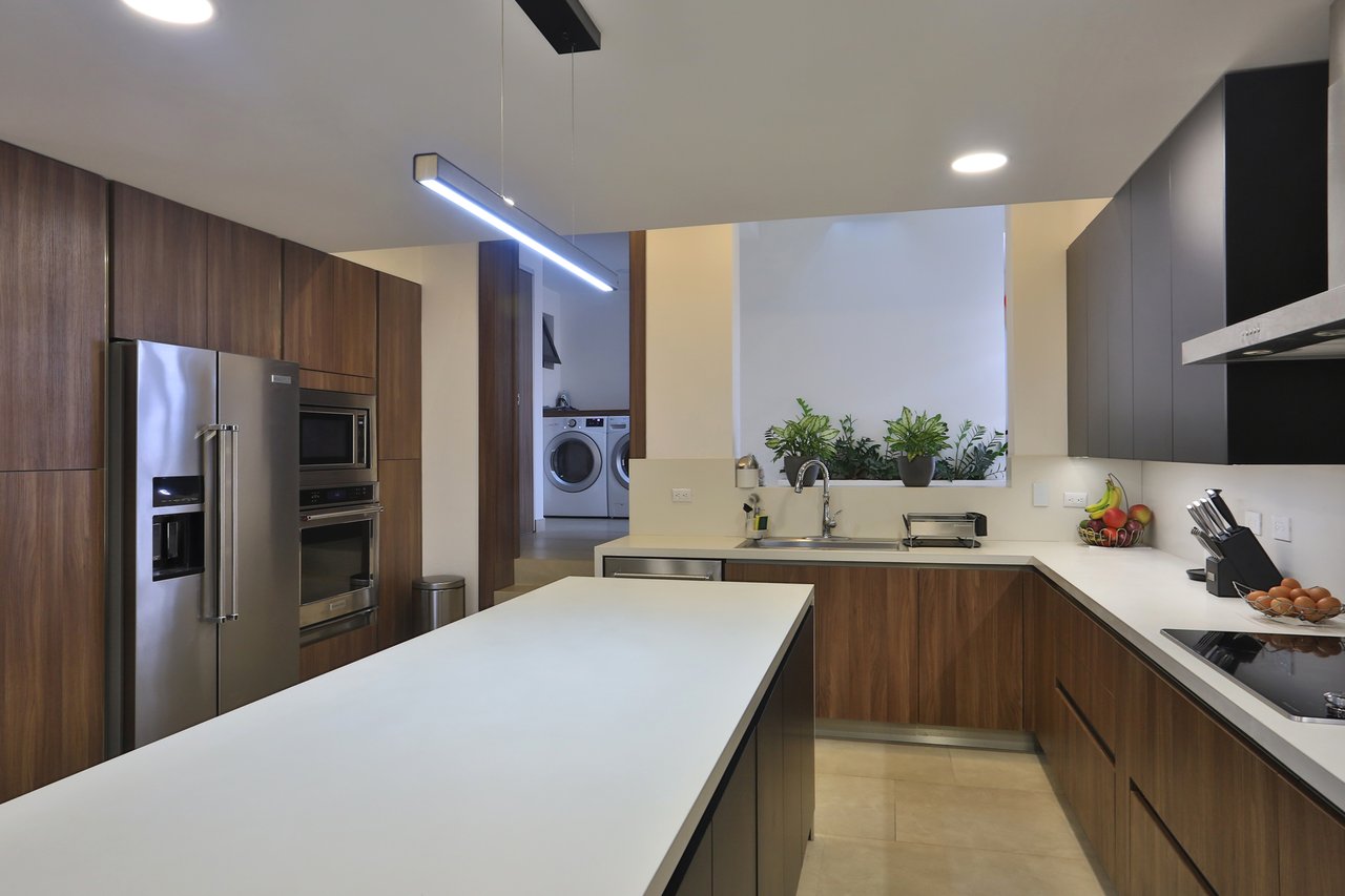 Remodeled Residence With Apartment, Escazu, San Jose