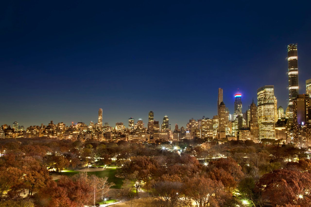 25 Central Park W, #18Q