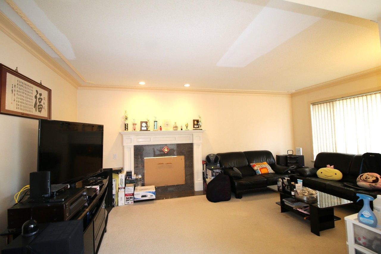 3121 W 44th Ave