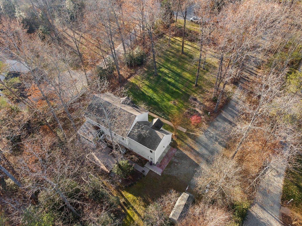 3531 Sherwood Bluff Way