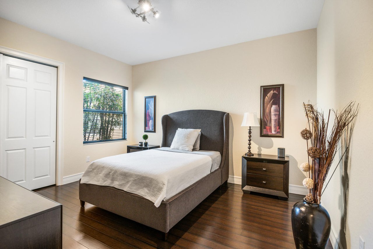 8724 Lewis River Rd