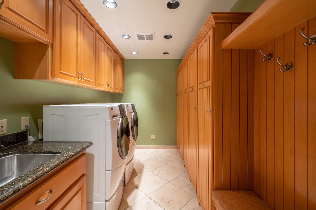 Incomparable Private Estate Home 