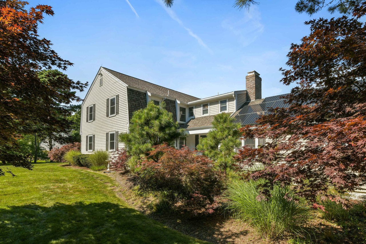 Family Compound in Yarmouth