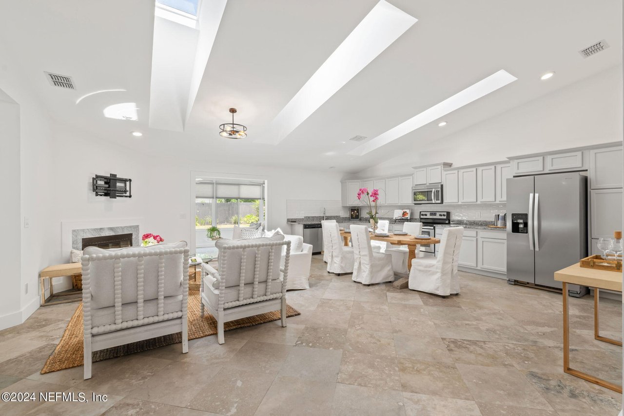 315 PHEASANT Run