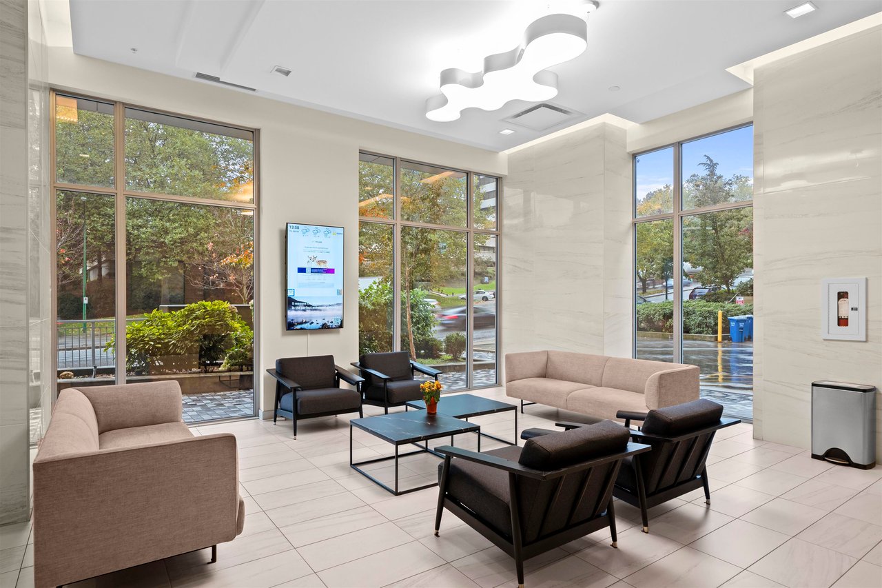 1808-5515 Boundary Rd
