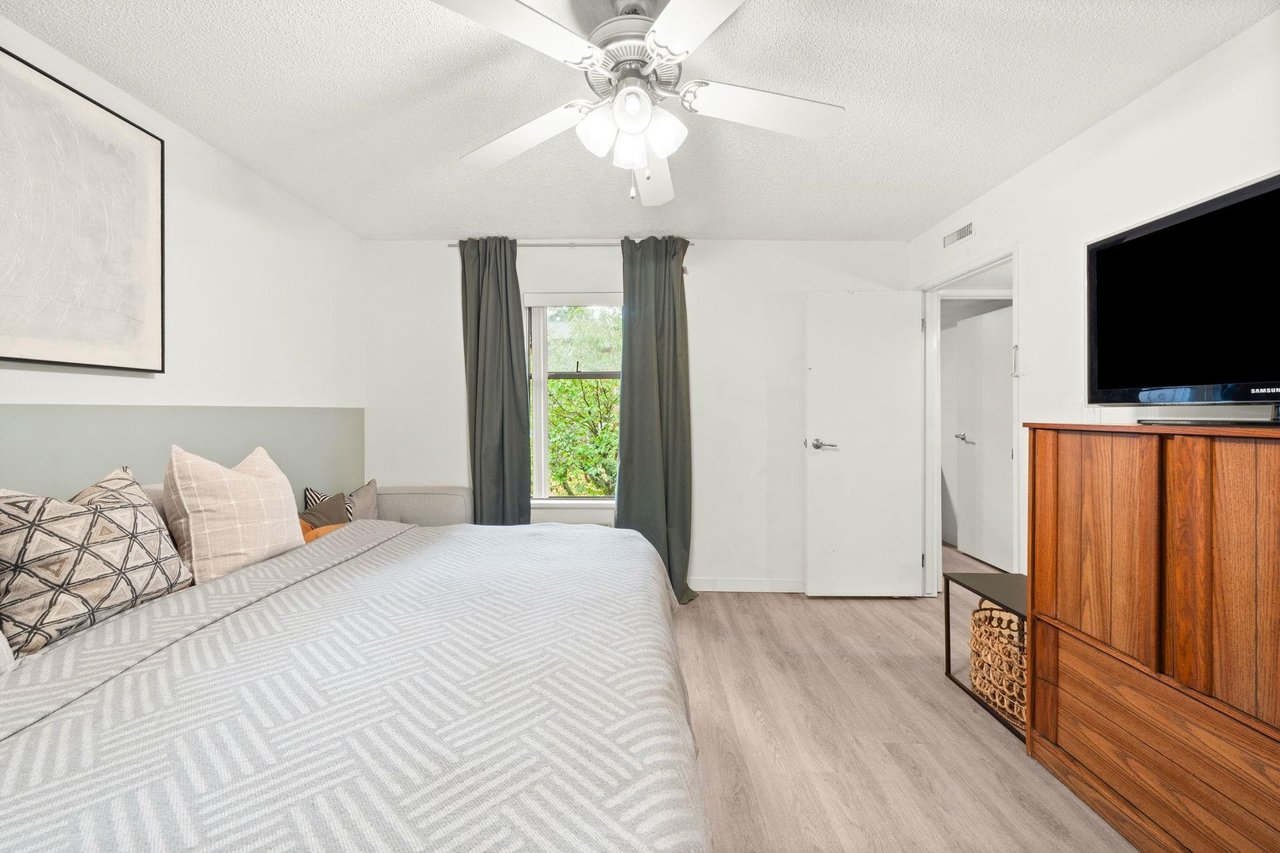 1884 Purcell Wy