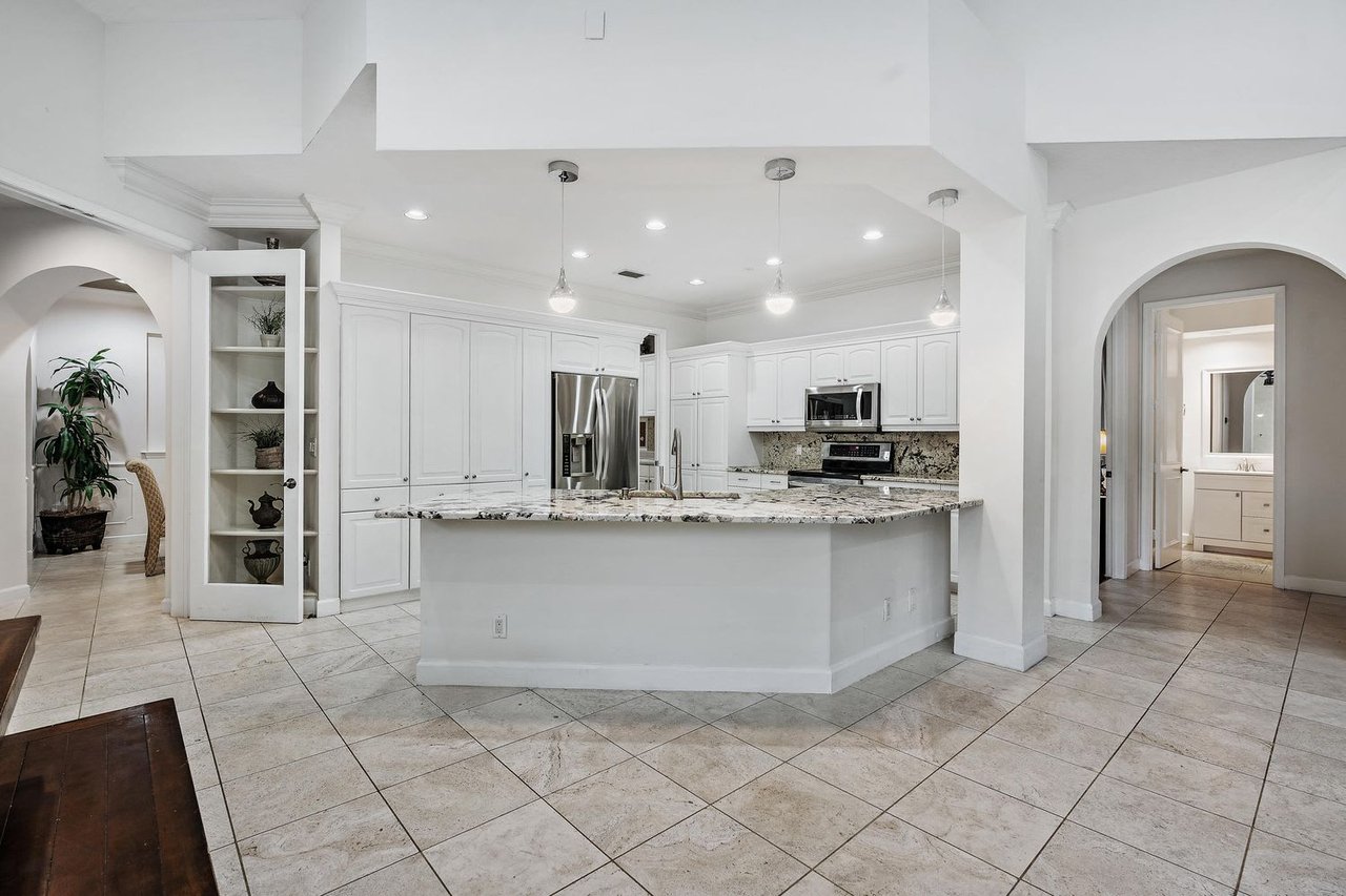 6965 Cypress Cove Cir