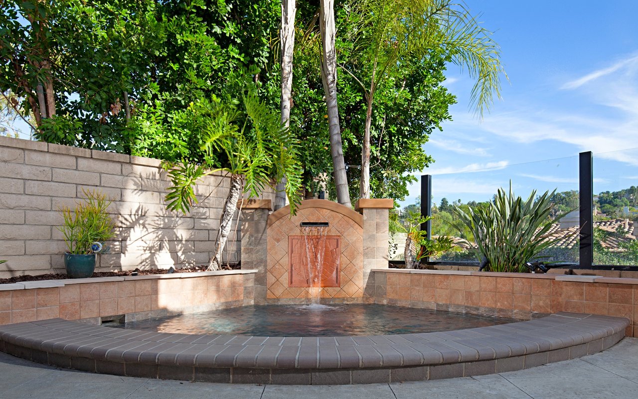 27500 Morro Dr