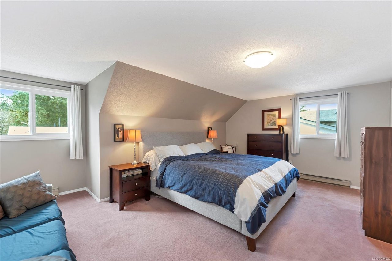 7639 Sigmar Pl