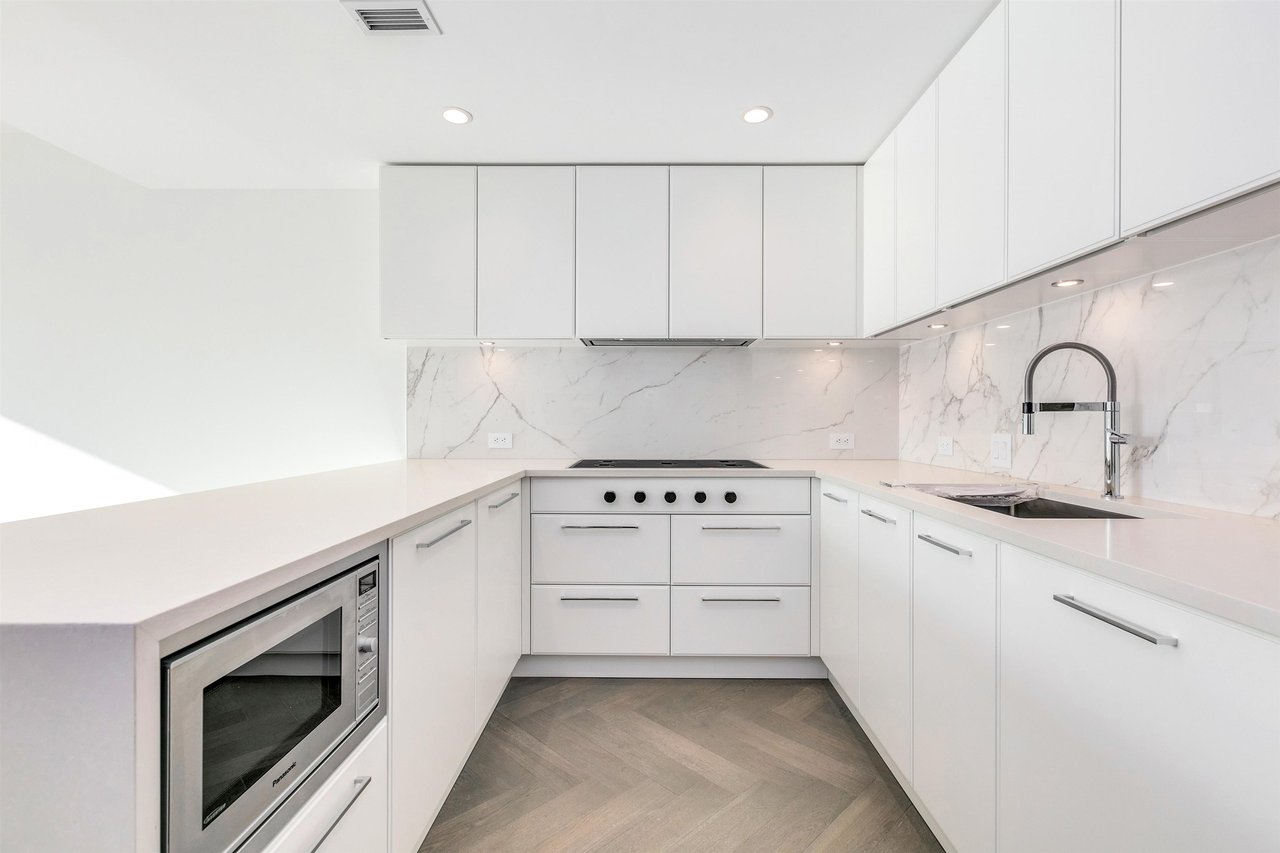 401-4685 Cambie St