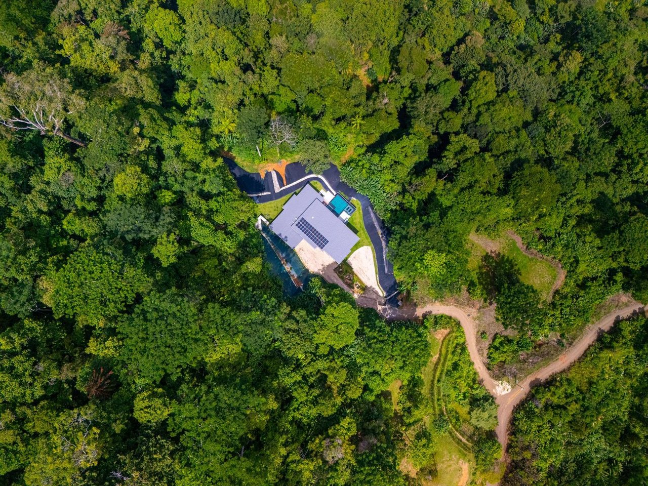 Private Solar Powered Ocean View Villa, Ojochal, Puntarenas