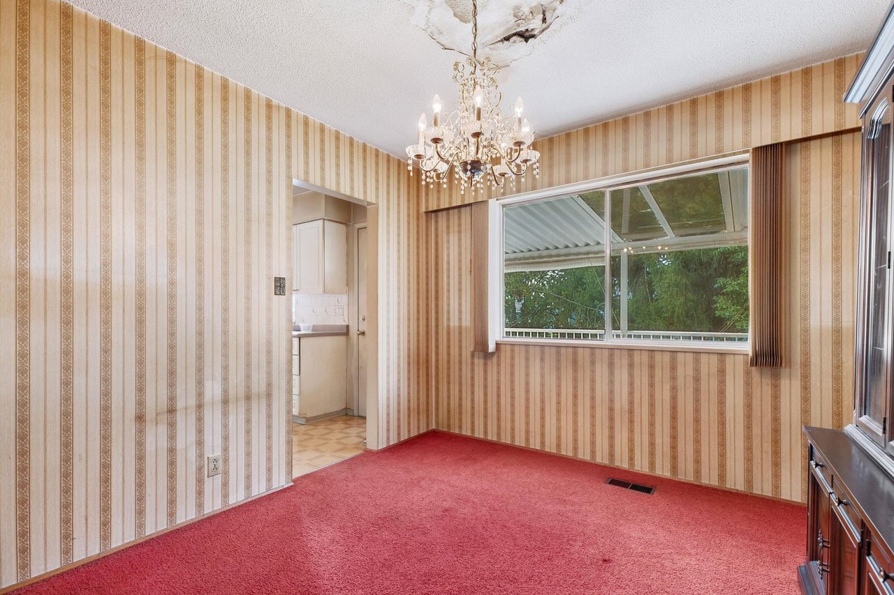 900 Porter St