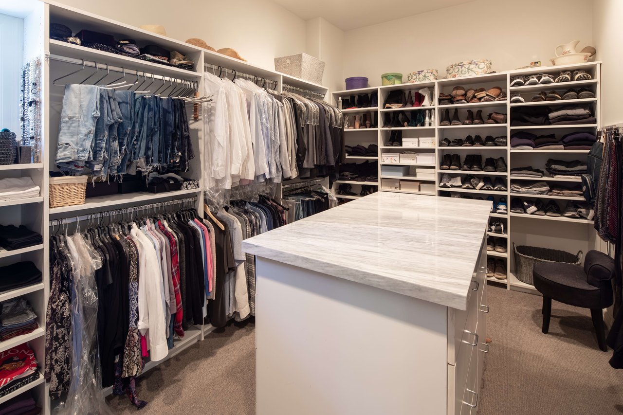4107 Sunnyslope Ave