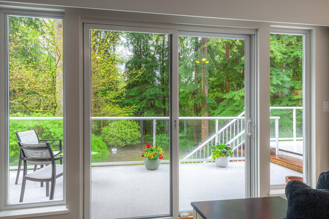 1760 Medwin Pl