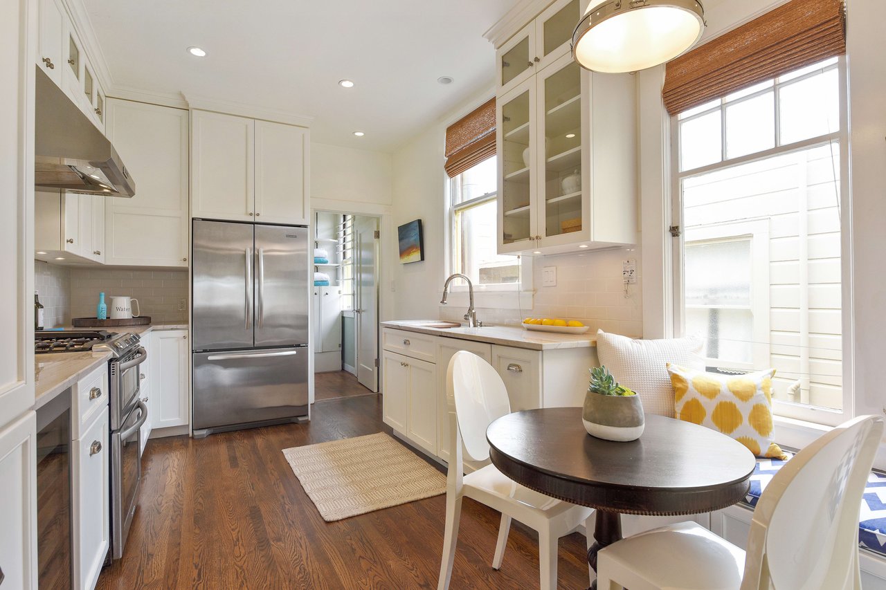 Chic Top Floor Inner Sunset Condominium