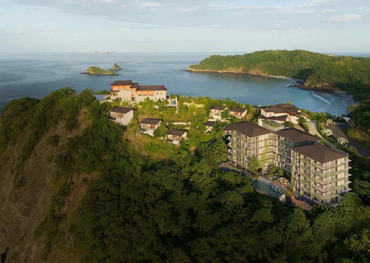 CASA CHAMELEON RESIDENCES AT LAS CATALINAS