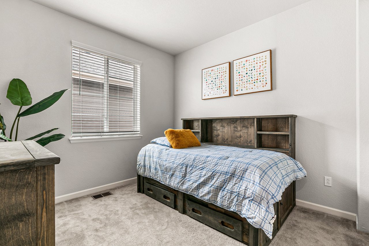 3635 White Rose Loop