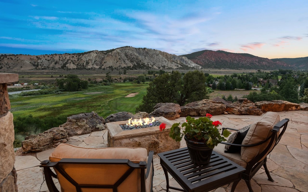 The Winds of Autumn in Aspen Glen