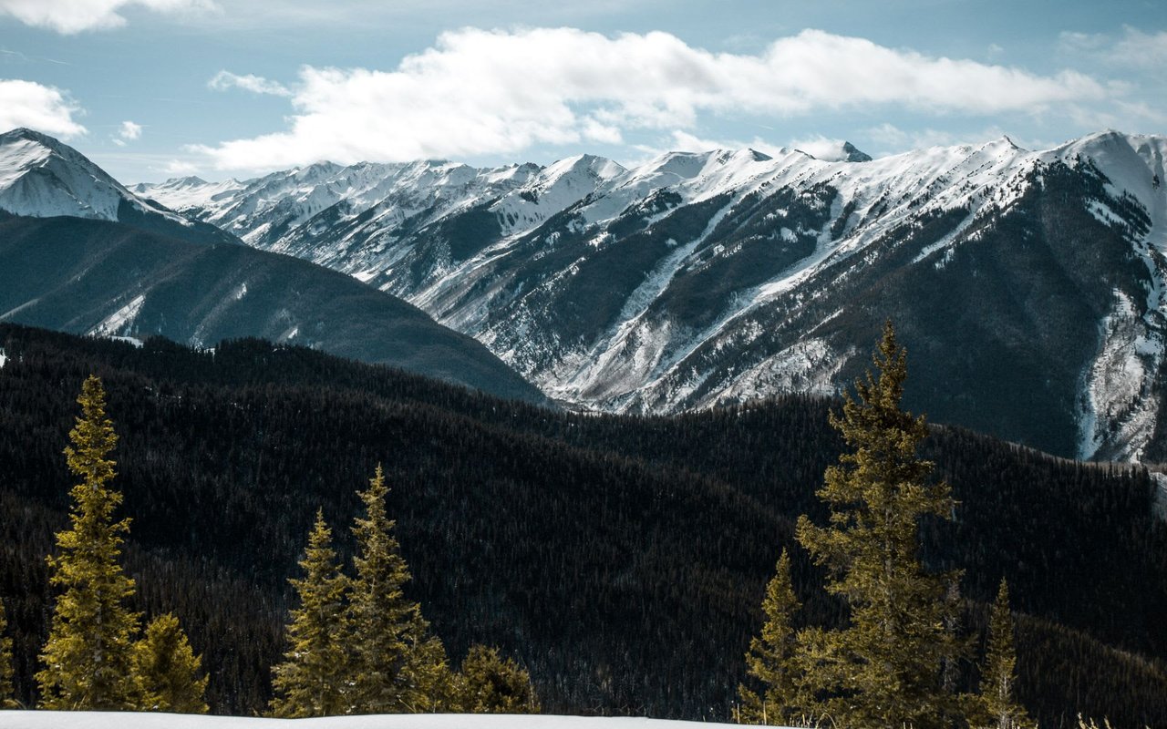 April 24th is Closing Day Aspen Mountain Ski Resort 2017