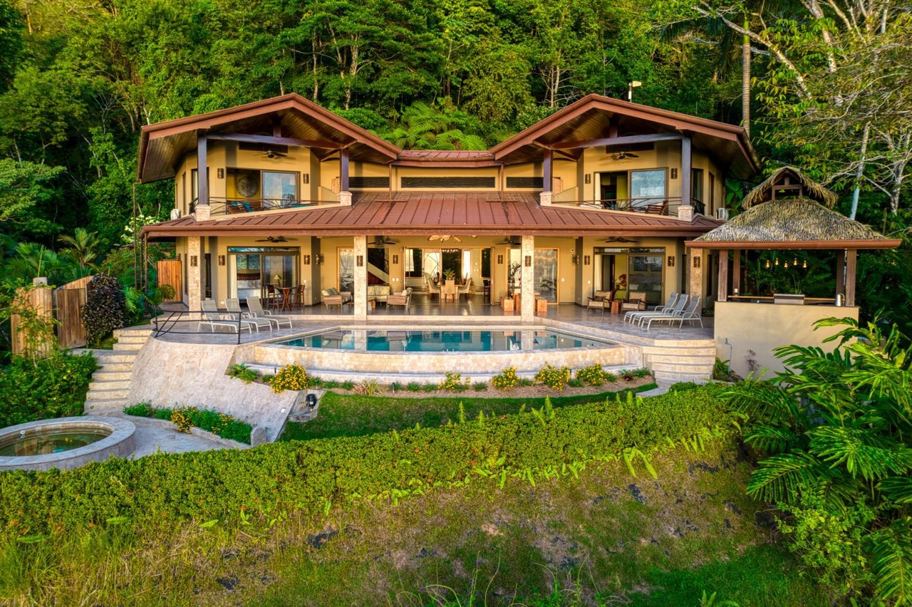 Modern Ocean View Rainforest Estate, Dominical, Puntarenas
