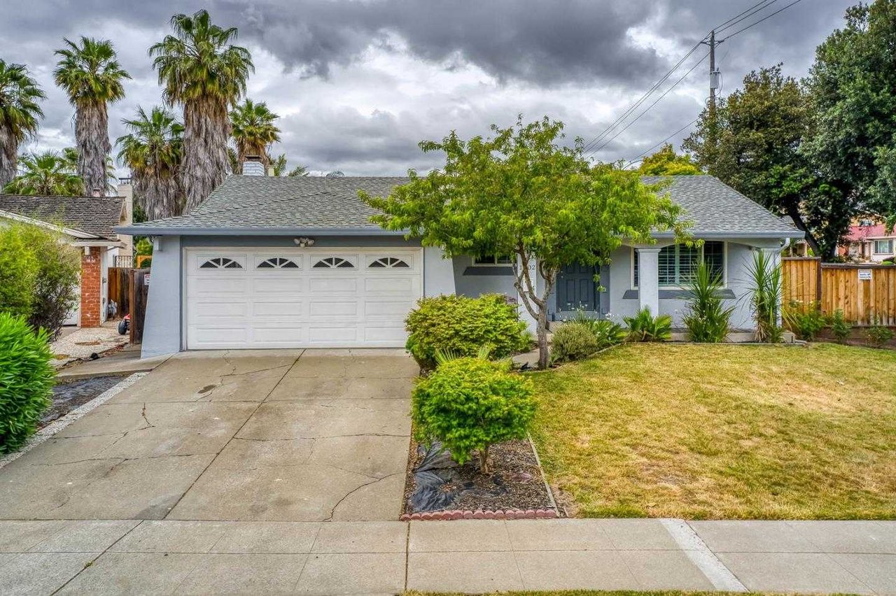 1902 Juarez CT