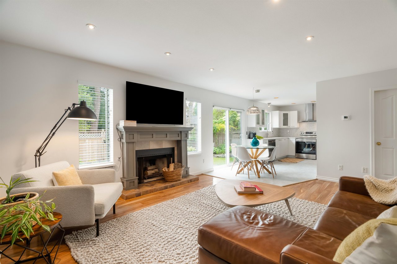 20294 125 Ave