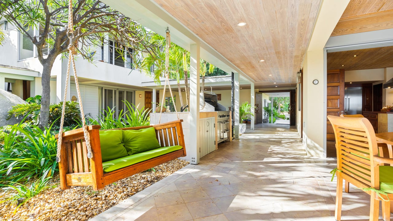 Reduced - Red Rock Villa
