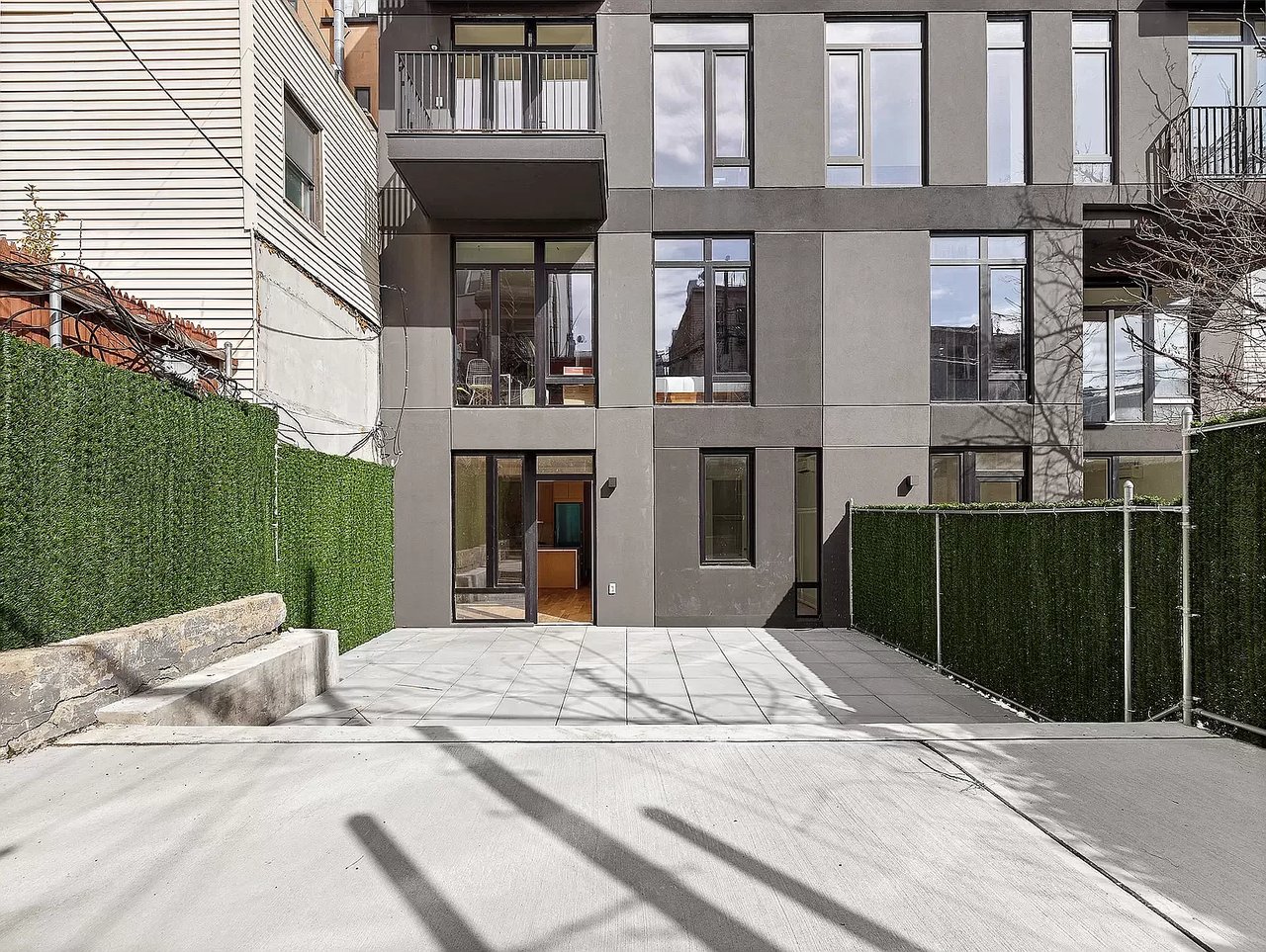 183 McGuinness Boulevard #1D