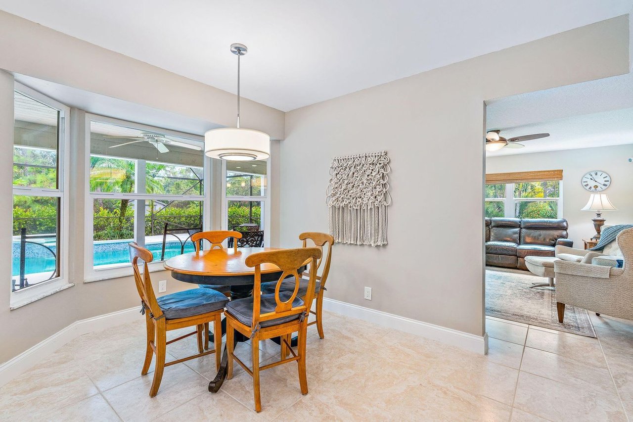 6321 Fox Run Cir