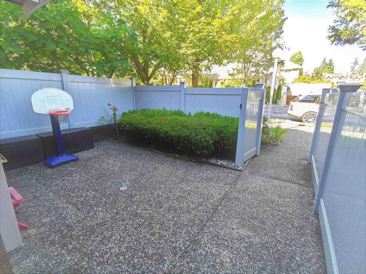 12-7128 18th Ave